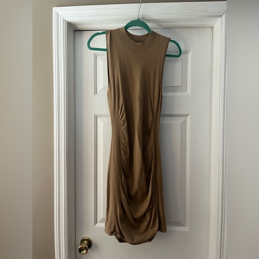 EXPRESS bodycon dress NUDE LARGE